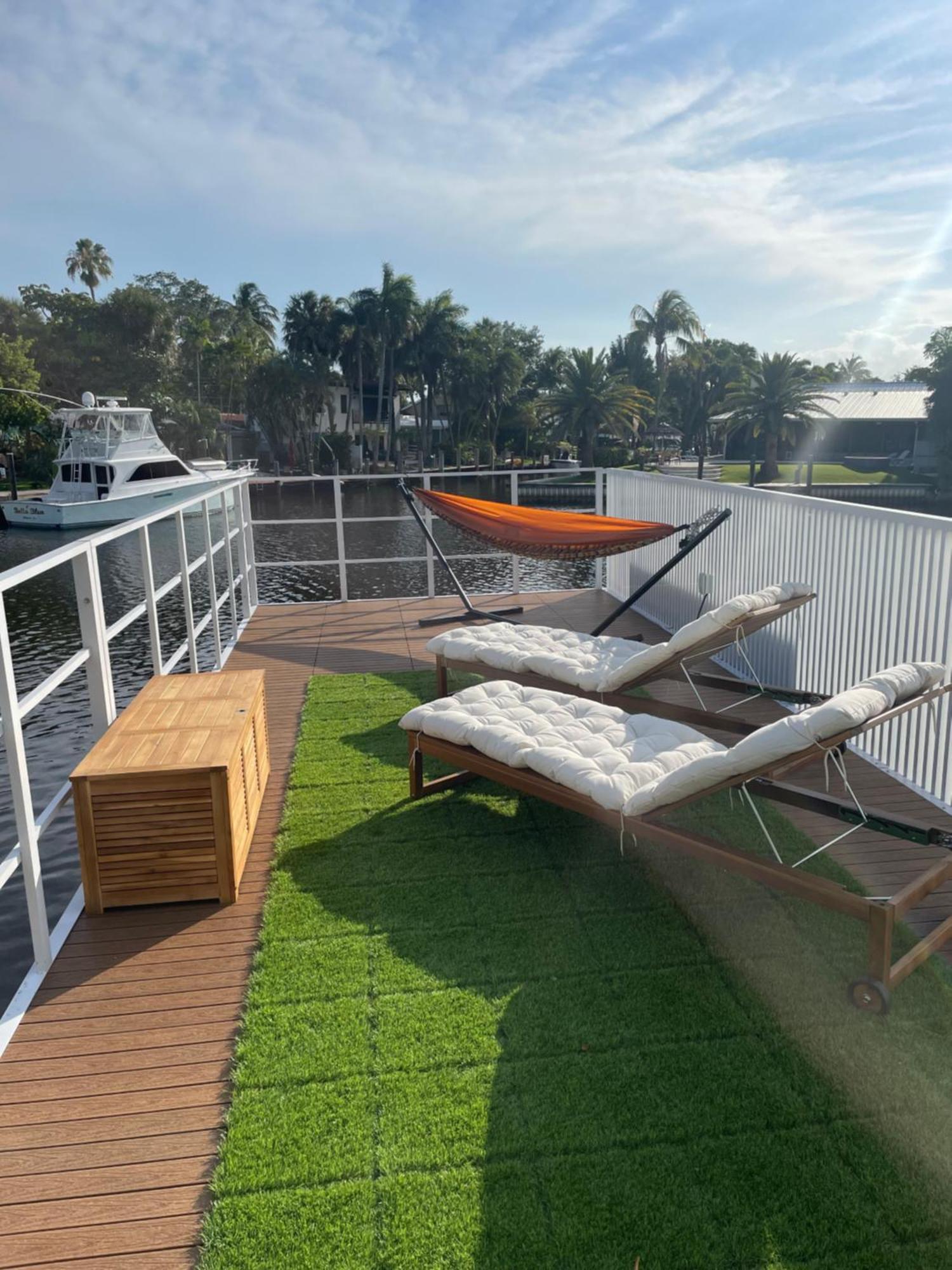 Unique Houseboat Modern And New Botel Fort Lauderdale